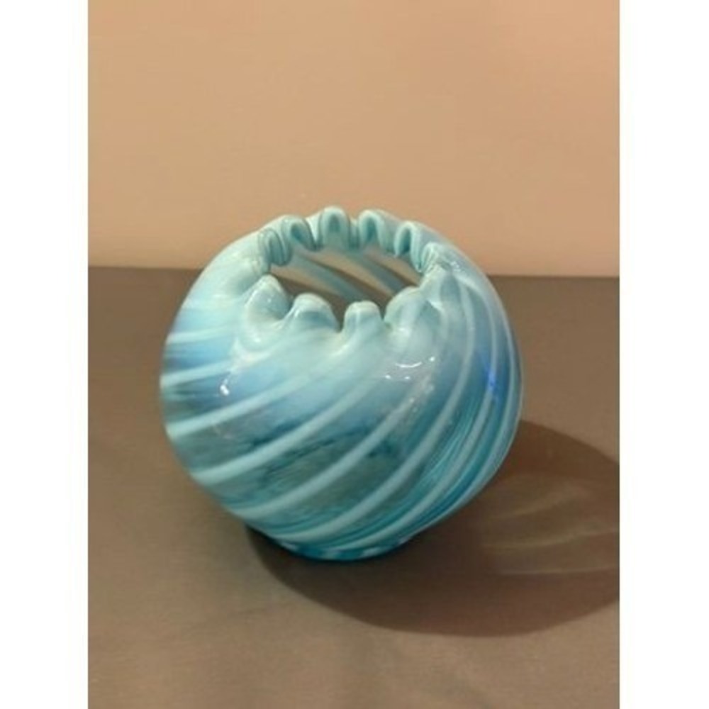 Vtg Fenton Blue Opalescent Spiral Optic Ruffled Rose Bowl Art Deco Glass Vase